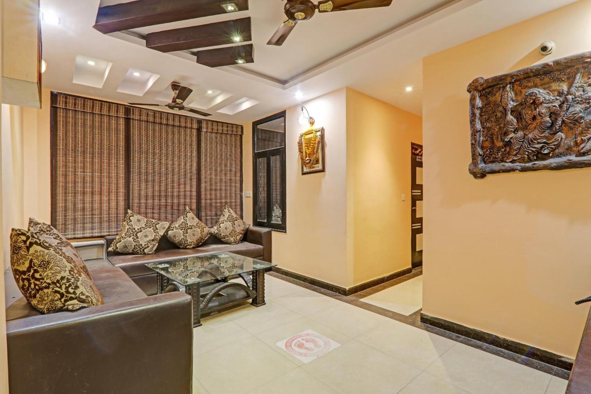 Super Capital O Townhouse Govinda Royal Hotel Kanpur Exterior photo